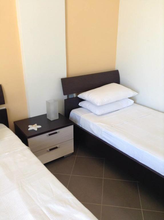 Guest House Plazhi Dhermi Ngoại thất bức ảnh